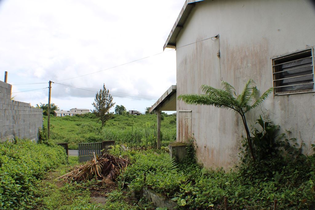 Terrain Saint-Paul (97423) Trouv'Out Caz Immobilier